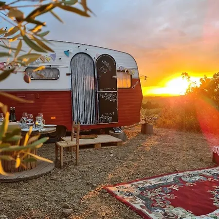 Sa Mola Glamping Experience Roulotte Escolca